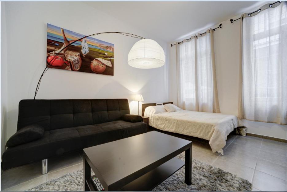 Tel Aviving - Apartments By The Beach المظهر الخارجي الصورة